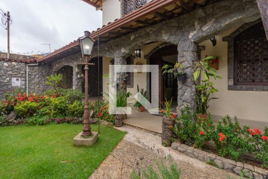 Entrada - Varanda de casa à venda com 4 quartos, 350m² em Planalto, Belo Horizonte