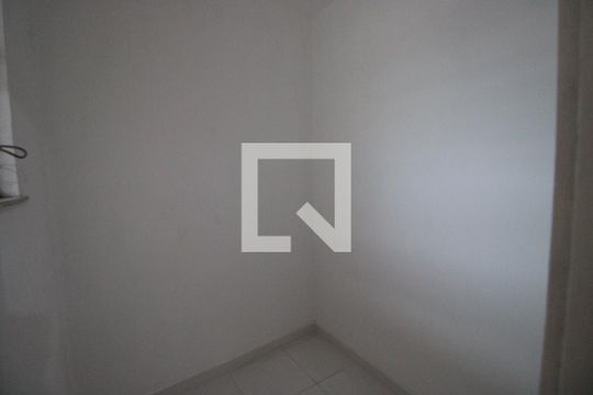 Quarto de Serviço de apartamento à venda com 2 quartos, 86m² em Braz de Pina, Rio de Janeiro