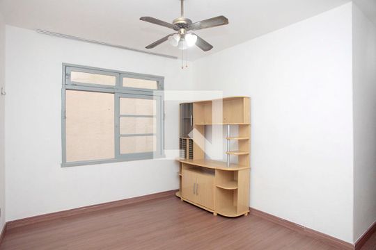 Apartamento para alugar com 1 quarto, 50m² em São João, Porto Alegre