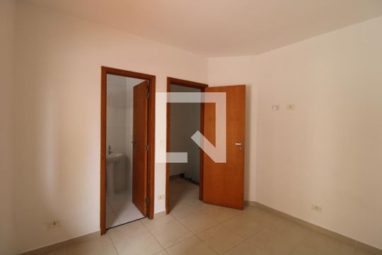 Suíte 2 de casa de condomínio para alugar com 2 quartos, 77m² em Jardim Ubirajara (zona Sul), São Paulo
