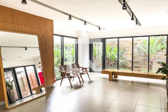 Área comum - Living de entrada de apartamento para alugar com 1 quarto, 29m² em Vila Olímpia, São Paulo
