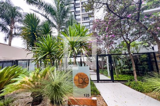 Fachada de apartamento para alugar com 1 quarto, 29m² em Vila Olímpia, São Paulo