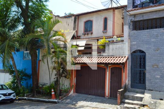 Fachada da Casa de casa de condomínio à venda com 3 quartos, 100m² em Tanque, Rio de Janeiro