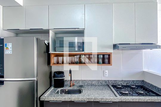Cozinha de apartamento à venda com 1 quarto, 27m² em Vila Cláudia, São Paulo