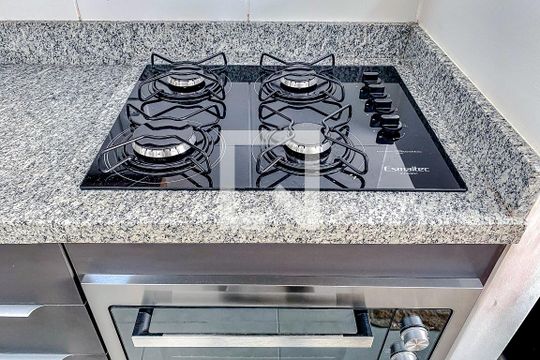 Cozinha de apartamento à venda com 1 quarto, 27m² em Vila Cláudia, São Paulo