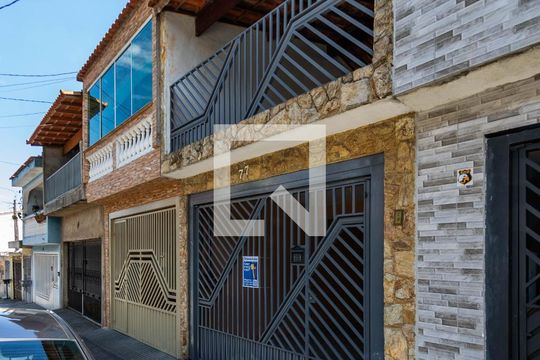 Fachada de casa à venda com 2 quartos, 72m² em Conjunto Residencial Sitio Oratório, São Paulo