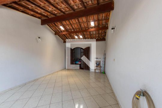 Varanda de casa à venda com 2 quartos, 72m² em Conjunto Residencial Sitio Oratório, São Paulo