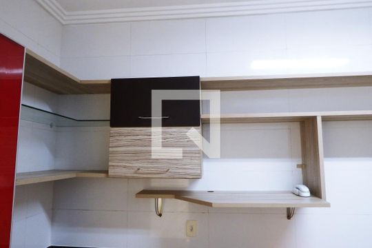 Cozinha de apartamento para alugar com 3 quartos, 177m² em Centro, São Vicente