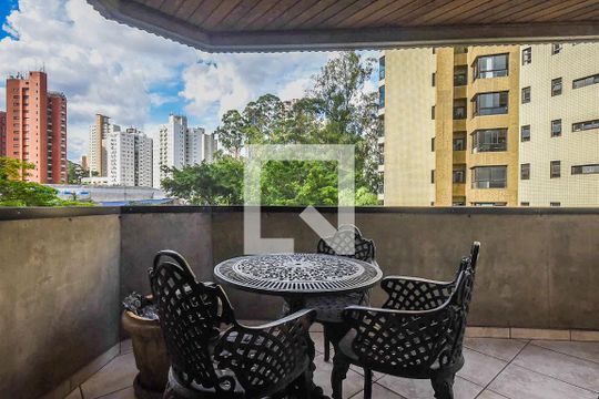 Varanda de apartamento à venda com 3 quartos, 144m² em Vila Andrade, São Paulo