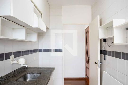 Cozinha de apartamento à venda com 3 quartos, 61m² em Parque das Jabuticabeiras, Diadema