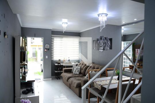 Sala de casa de condomínio à venda com 2 quartos, 112m² em Jardim Belizário, Cotia