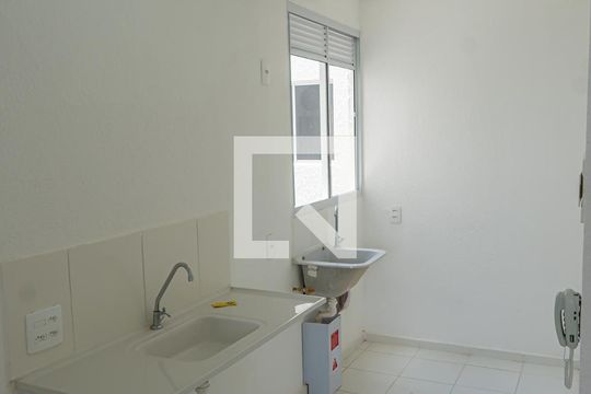 Sala/Cozinha de apartamento para alugar com 2 quartos, 39m² em Jardim do Lago Continuação, Campinas