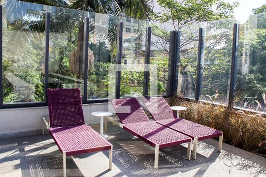 Área comum de kitnet/studio para alugar com 0 quarto, 28m² em Perdizes, São Paulo