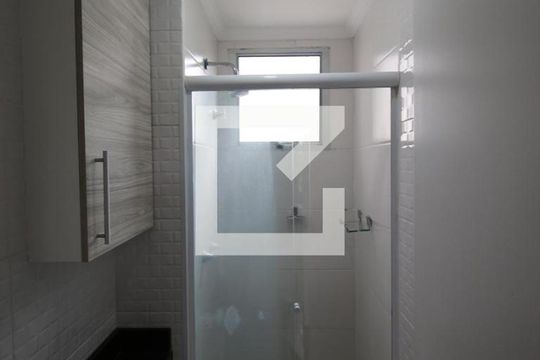 Banheiro de apartamento à venda com 2 quartos, 40m² em Colônia (zona Leste), São Paulo