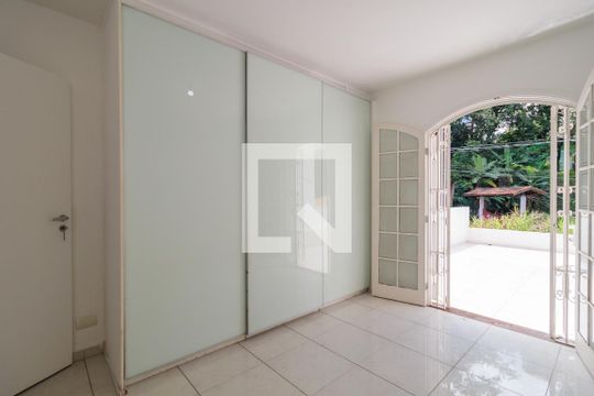 Quarto 1 de casa de condomínio à venda com 3 quartos, 110m² em Vila Suzana, São Paulo