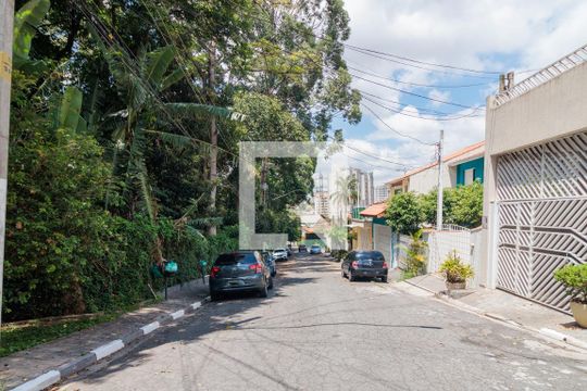 Área comum de casa de condomínio à venda com 3 quartos, 110m² em Vila Suzana, São Paulo
