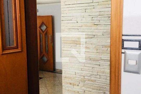 Casa à venda com 3 quartos, 440m² em Vila Carrao, São Paulo