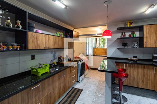 Cozinha de apartamento à venda com 3 quartos, 96m² em Jardim Marajoara, São Paulo