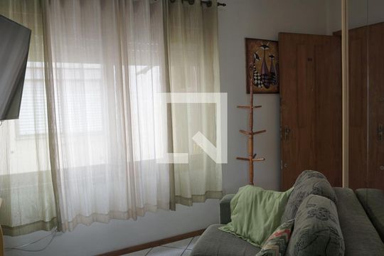 Sala de apartamento para alugar com 1 quarto, 40m² em Centro, São Leopoldo