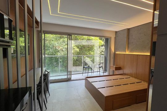 Quarto de kitnet/studio para alugar com 1 quarto, 29m² em Pinheiros, São Paulo
