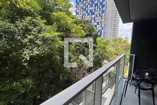 Sacada de kitnet/studio para alugar com 1 quarto, 29m² em Pinheiros, São Paulo