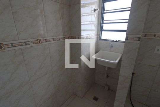Área de Serviço de apartamento para alugar com 2 quartos, 46m² em Chácara São João, São Paulo