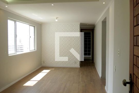 Sala de apartamento à venda com 3 quartos, 60m² em Jardim Íris, São Paulo