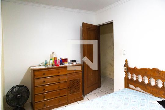 Quarto 2 de casa à venda com 2 quartos, 30m² em Parque Continental Ii, Guarulhos