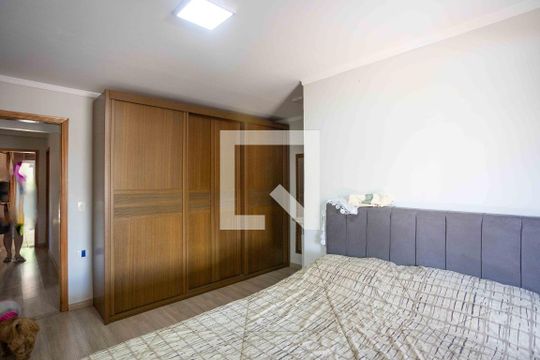 Quarto Suite 1 de casa à venda com 6 quartos, 365m² em Centro, Diadema