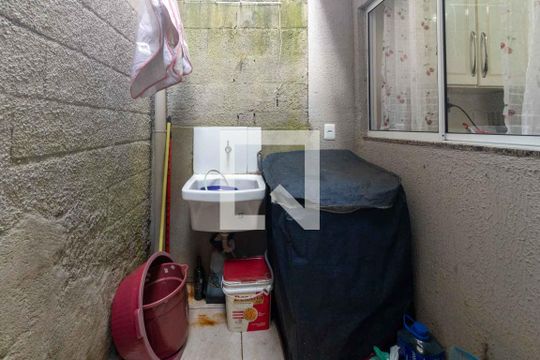 Área de Serviço de apartamento para alugar com 2 quartos, 49m² em Da Graça, Cotia