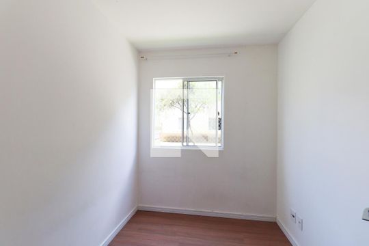 Quarto 2 de apartamento para alugar com 3 quartos, 52m² em Santa Cândida, Curitiba