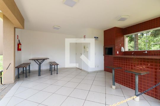 Área comum - Churrasqueira de apartamento para alugar com 3 quartos, 52m² em Santa Cândida, Curitiba