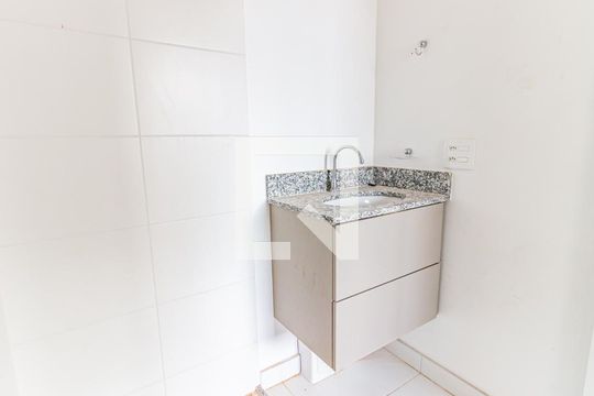 Banheiro de apartamento à venda com 1 quarto, 20m² em Brás, São Paulo