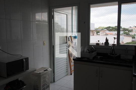 Cozinha de apartamento à venda com 2 quartos, 59m² em Jardim Quintas das Videiras, Jundiaí