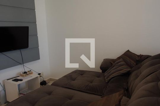 Sala de apartamento à venda com 2 quartos, 59m² em Jardim Quintas das Videiras, Jundiaí