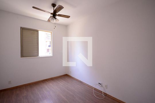 Quarto 2 de apartamento para alugar com 3 quartos, 70m² em Jardim São Savério, São Paulo
