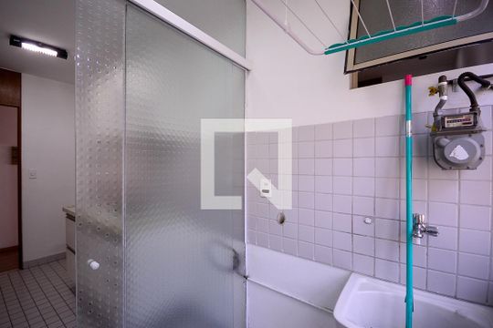 Área de Serviço de apartamento para alugar com 3 quartos, 70m² em Jardim São Savério, São Paulo
