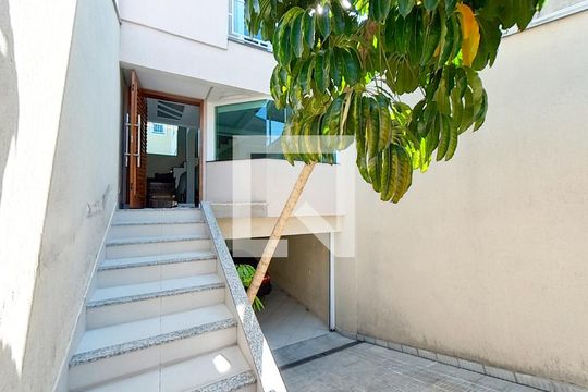 Entrada Casa de casa à venda com 3 quartos, 306m² em Parque São Luís, São Paulo