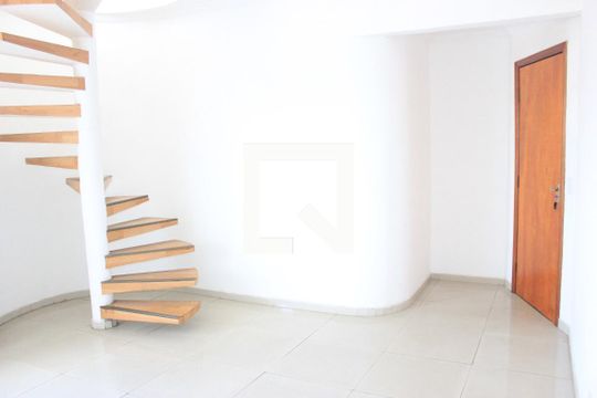 Sala 1 de apartamento para alugar com 4 quartos, 200m² em Vila Galvão, Guarulhos