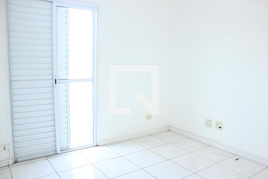Quarto 1 de apartamento para alugar com 4 quartos, 200m² em Vila Galvão, Guarulhos