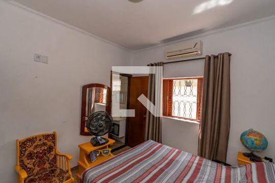 Suite  de casa à venda com 3 quartos, 170m² em Vila Industrial, Campinas