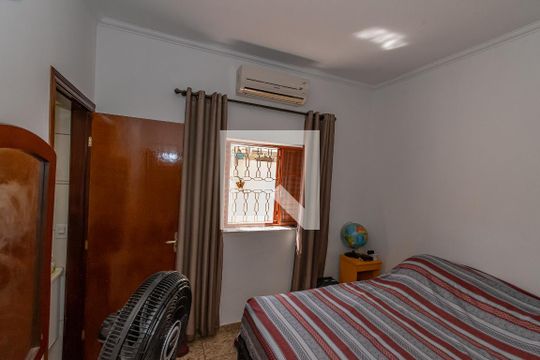 Suite  de casa à venda com 3 quartos, 170m² em Vila Industrial, Campinas