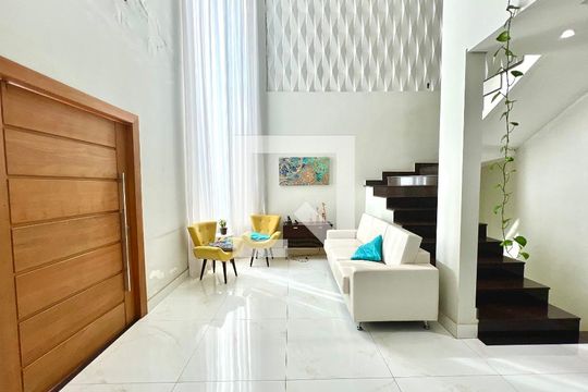 Sala de casa à venda com 5 quartos, 620m² em Cabral, Contagem