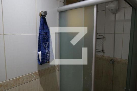 Banheiro de apartamento à venda com 2 quartos, 58m² em Jardim Planalto, São Paulo