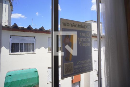 Sala - Vista de apartamento à venda com 2 quartos, 60m² em São João, Porto Alegre