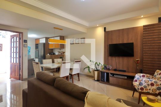 Sala de casa à venda com 3 quartos, 95m² em Jardim Rina, Santo André