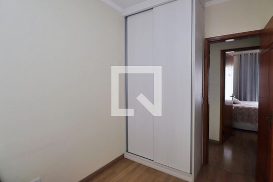 Quarto 2 de casa à venda com 3 quartos, 95m² em Jardim Rina, Santo André