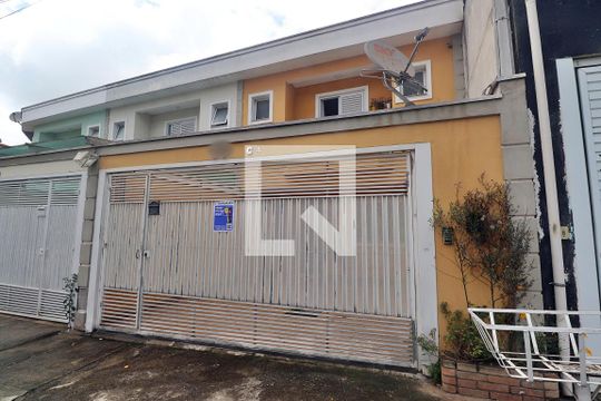 Fachada de casa à venda com 3 quartos, 95m² em Jardim Rina, Santo André