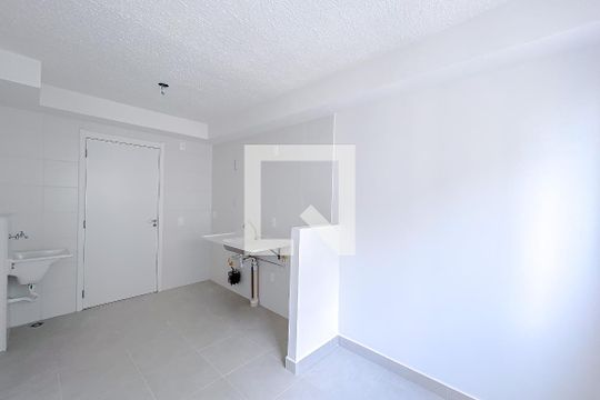 Sala de apartamento para alugar com 1 quarto, 26m² em Vila Claudia, São Paulo