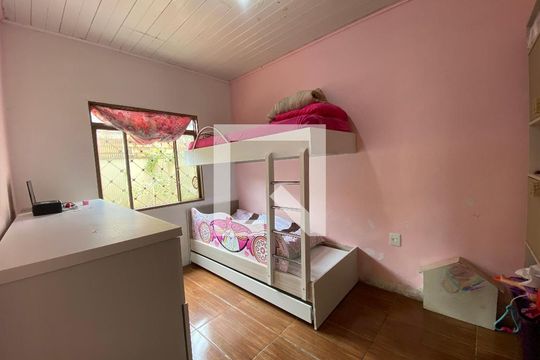 Quarto 1 de casa à venda com 2 quartos, 240m² em São José, Canoas